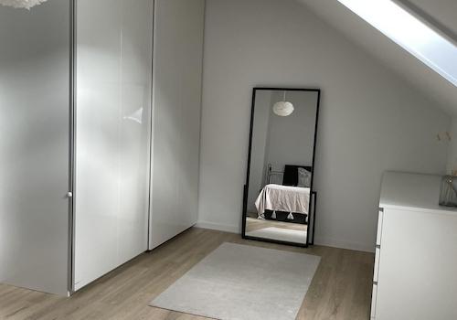 Schlafzimmer von Bett