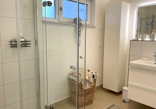 09_Toilette /Badezimmer