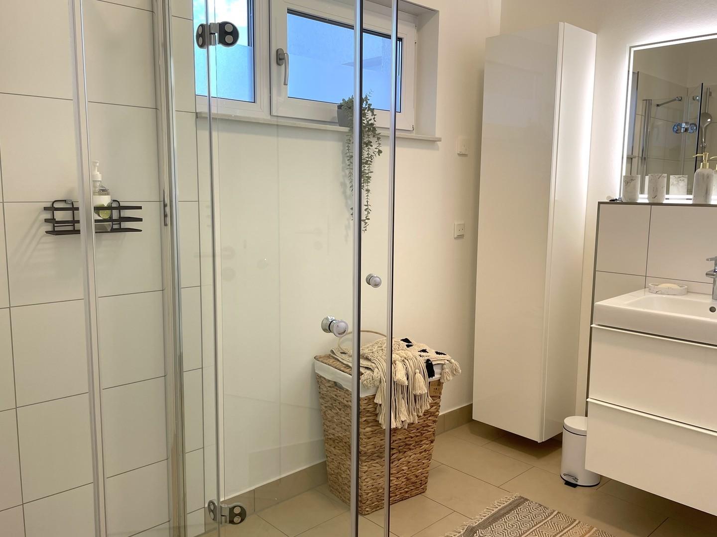 09_Toilette /Badezimmer