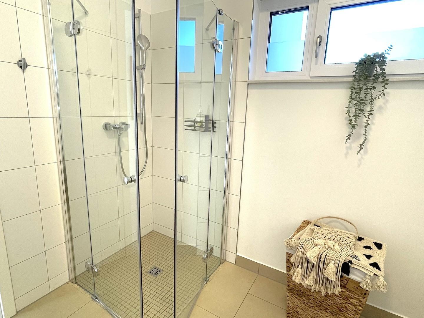 10_Dusche