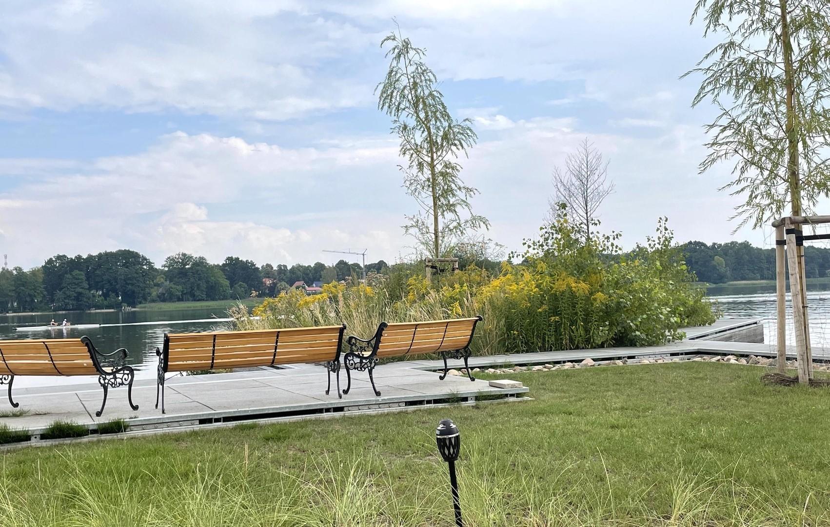 19_Ruheplatz am See