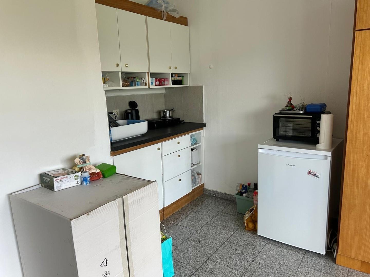 Küche,  Wachbecken,Kochpl