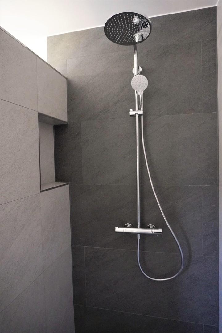 Dusche
