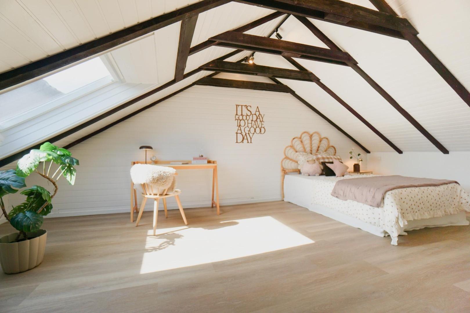 Schlafzimmer Dachgeschoss