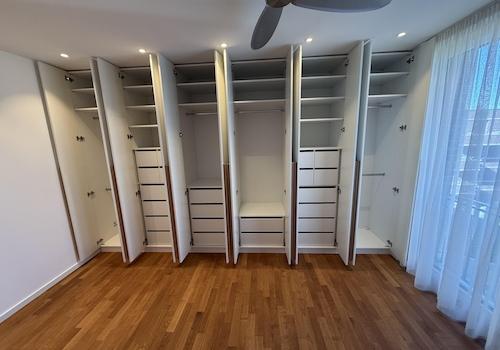 Schlafzimmer 1