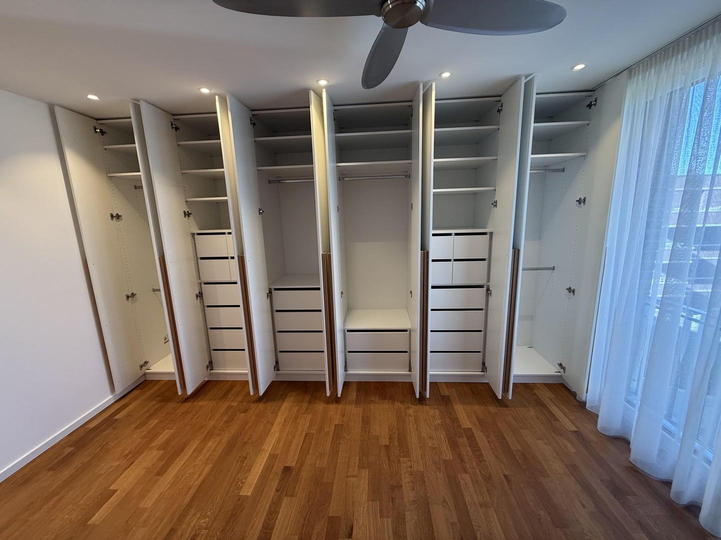 Schlafzimmer 1