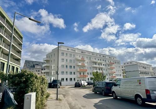 27 Frontansicht links