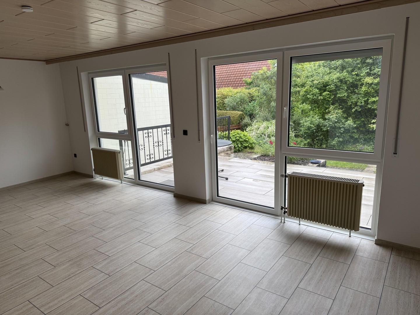 Wohnzimmer im EG