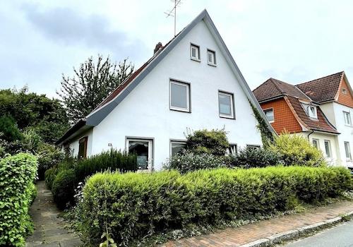 Frontseite mit Hauszugang