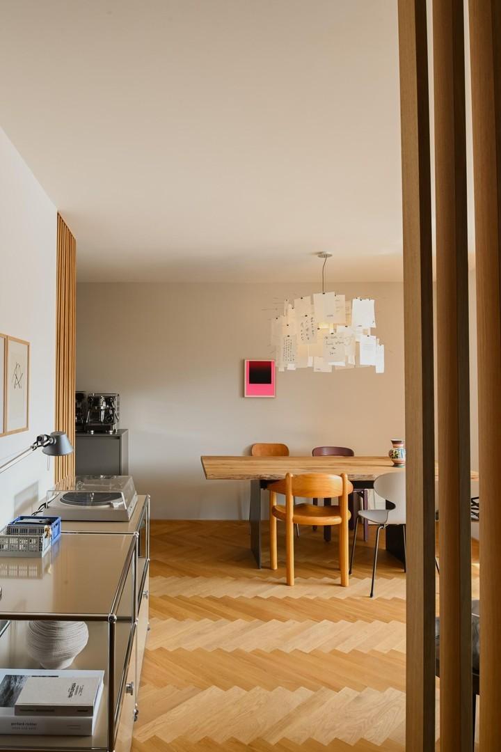 Blick ins Wohnzimmer