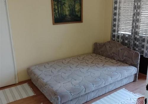 Kleines Schlafzimmer 1OG links