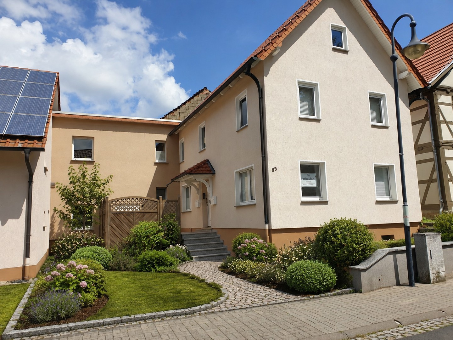 Mögl. Garten Hofansicht (KI)