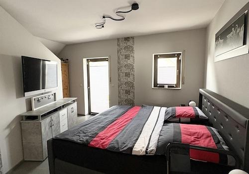 Schlafzimmer/Ankleide- 1. OG