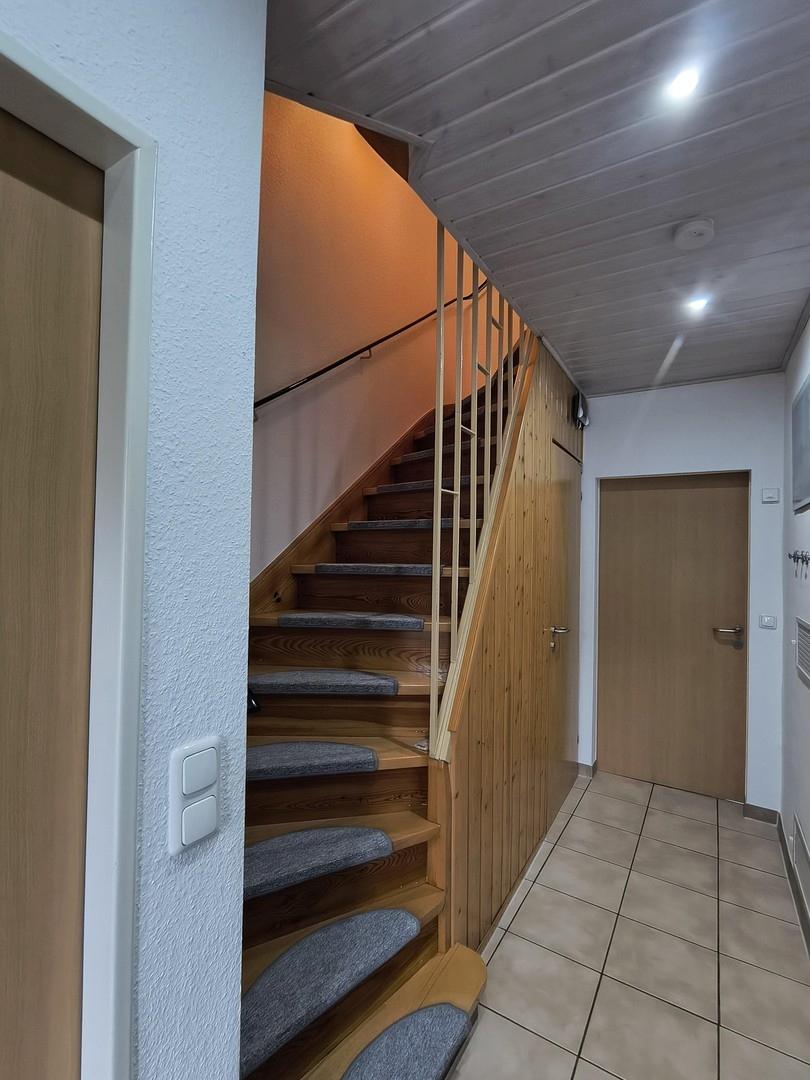 Treppe zum 1.OG