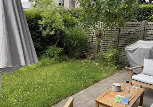 Terrasse mit Garten