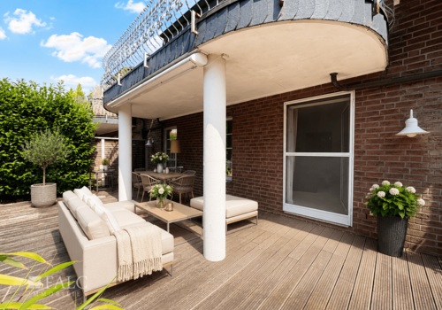 Sonnige Terrasse 