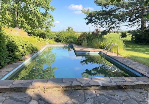 Pool mit toller Weitsicht