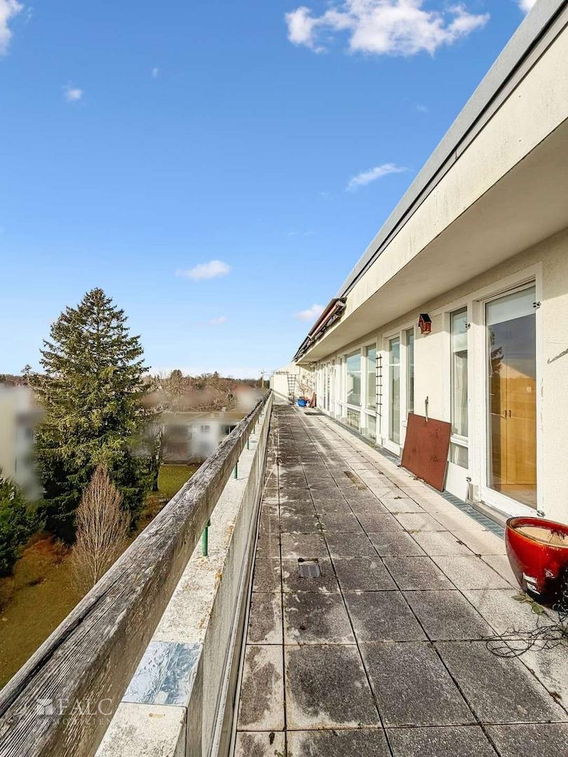 Balkon Süd Blick West