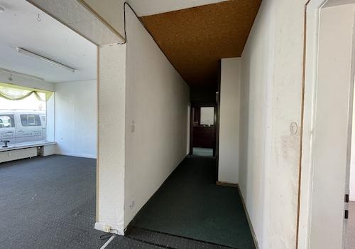 Laden rechts