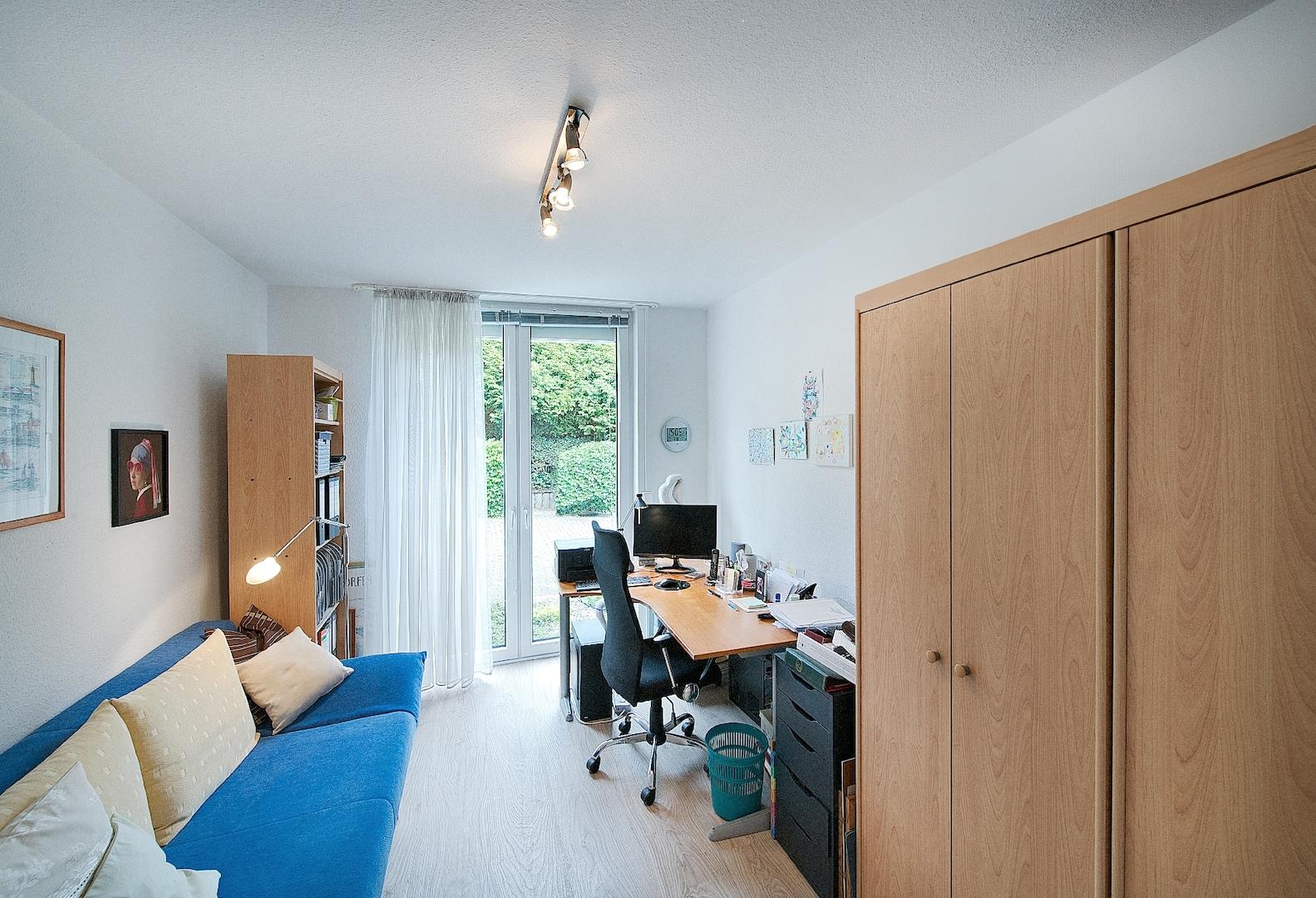 Jugend-,Gäste-,Arbeitszimmer