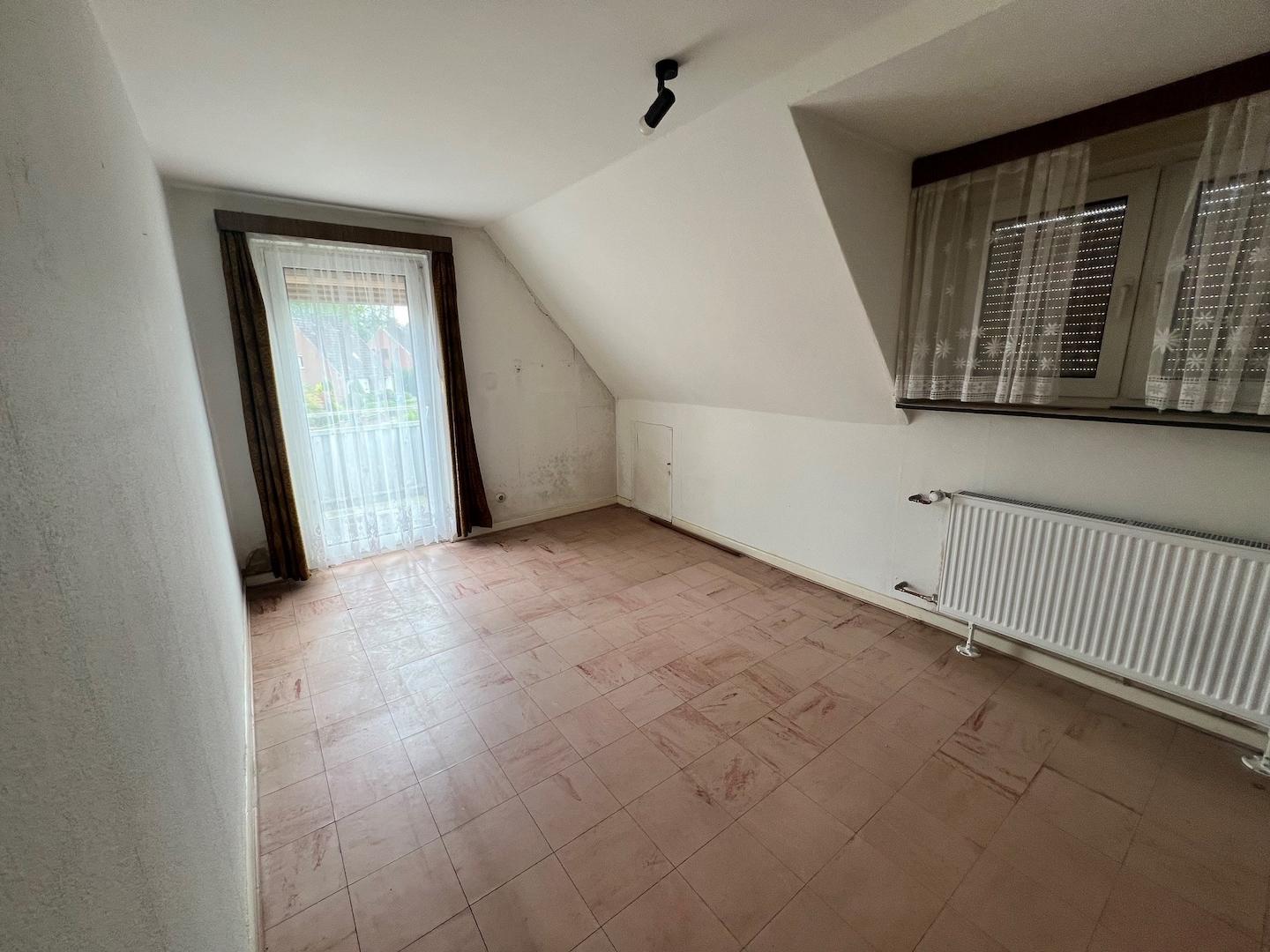 Zimmer mit Balkon