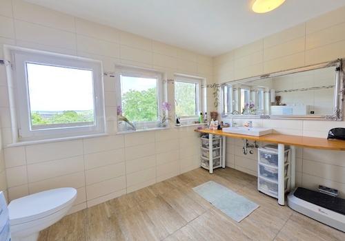 BADEZIMMER 2