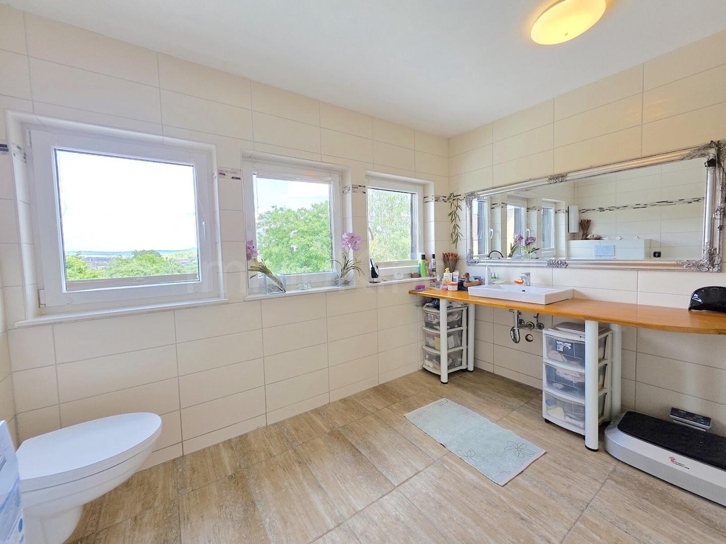 BADEZIMMER 2
