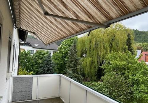 Balkon mit Markise