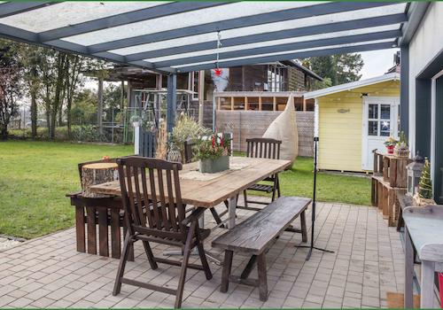 Überdachte Terrasse