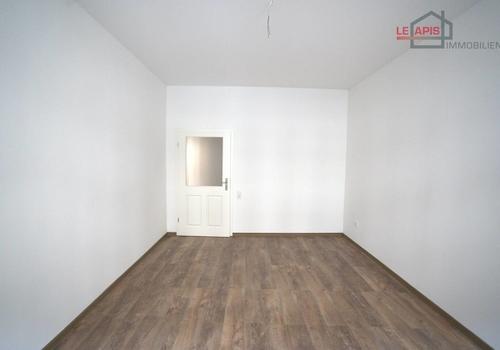 Schlafzimmer Bild 2