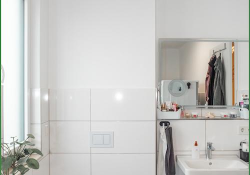 Badezimmer rechte Seite