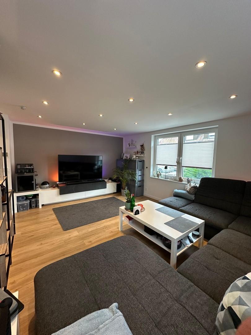 Wohn-/und Esszimmer