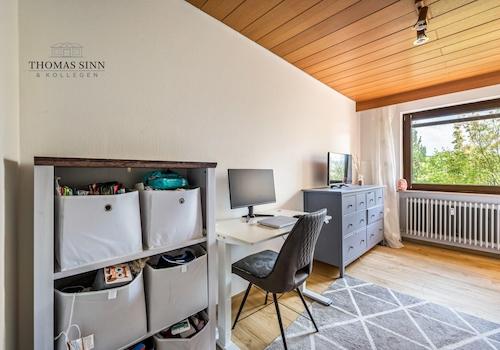 Kinderzimmer / Home-Office