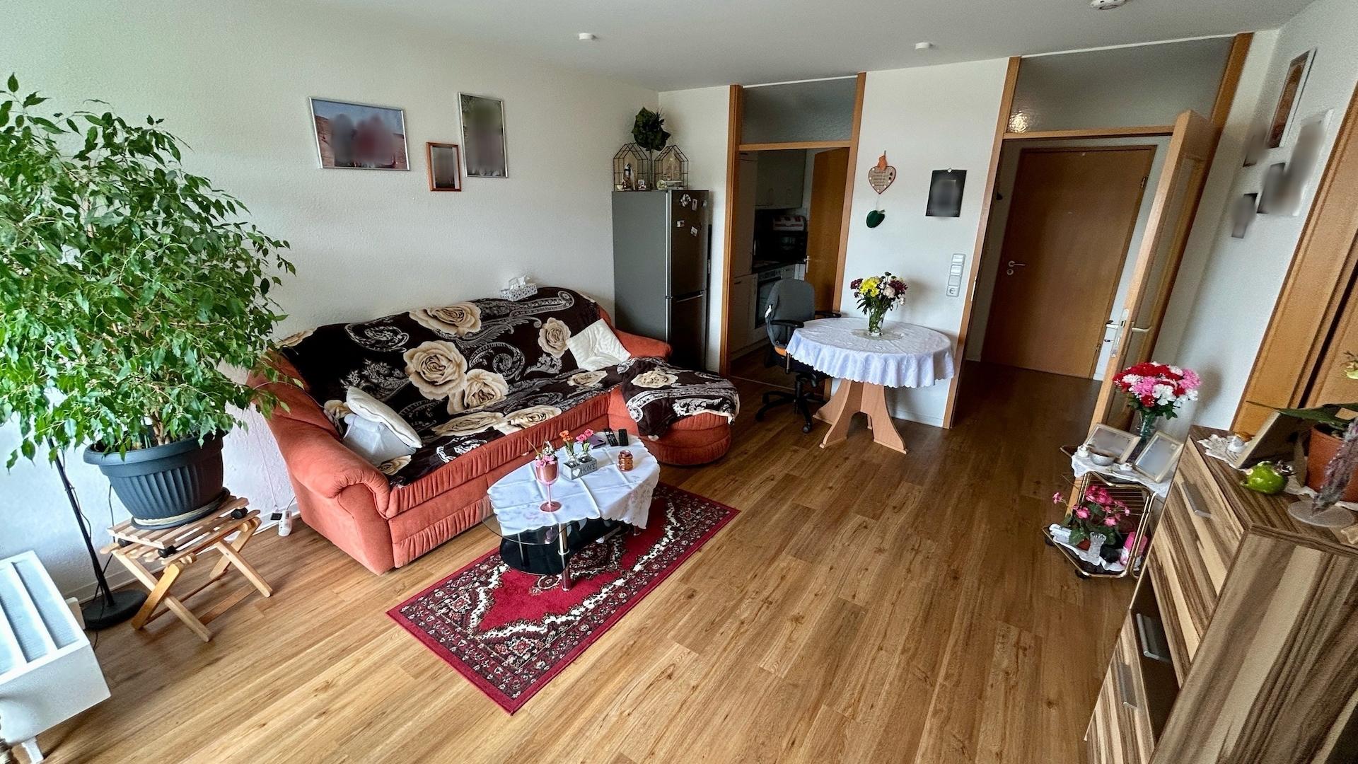 Wohn-/Esszimmer