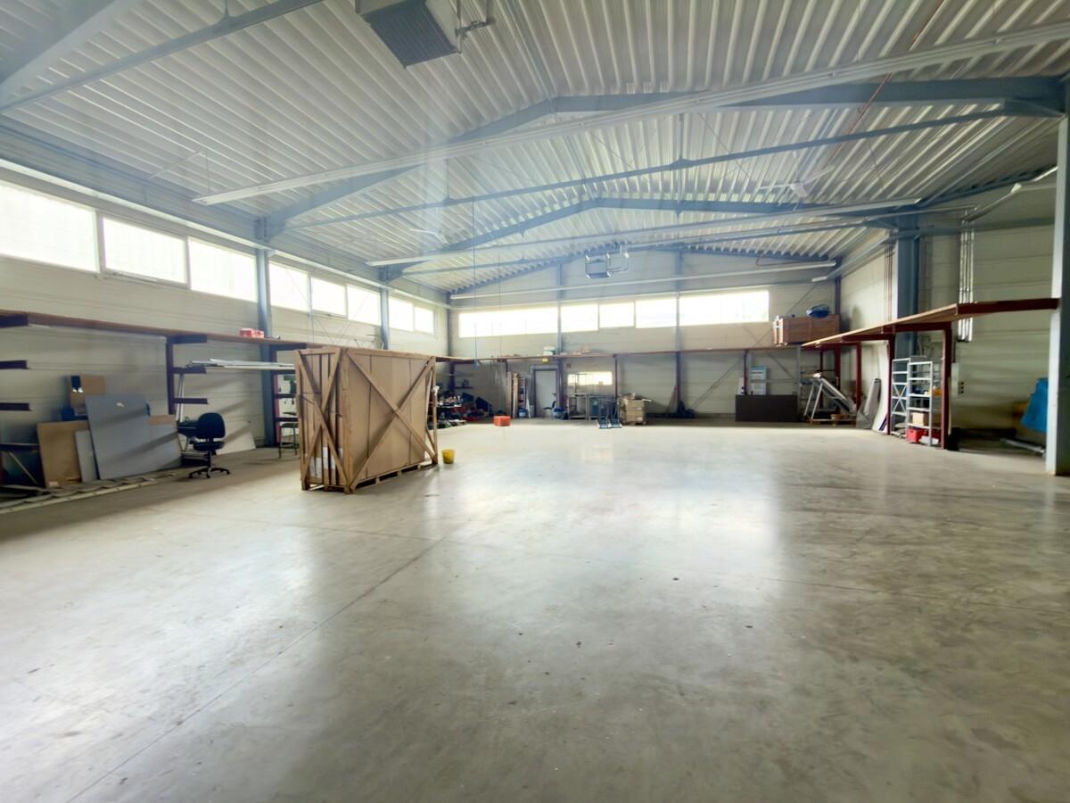 Halle 1