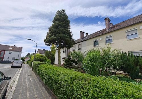 Laubaner Strasse 