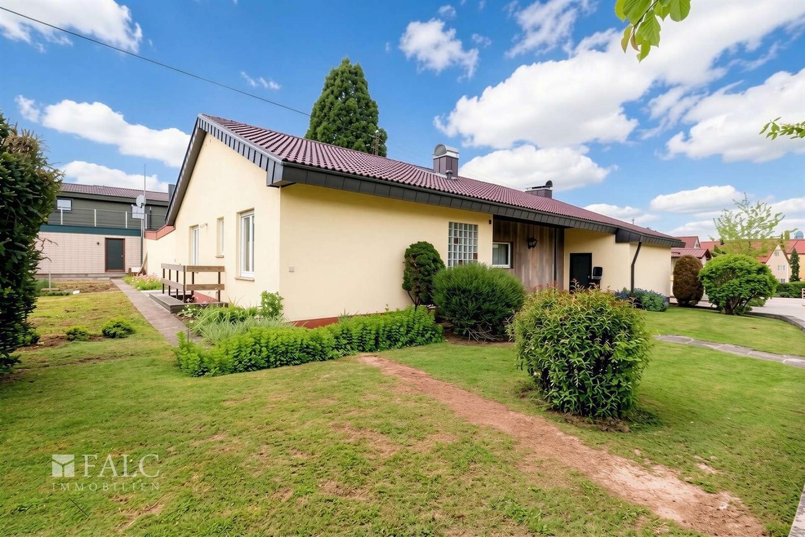 Ansicht Nord-Ost/ Haus1