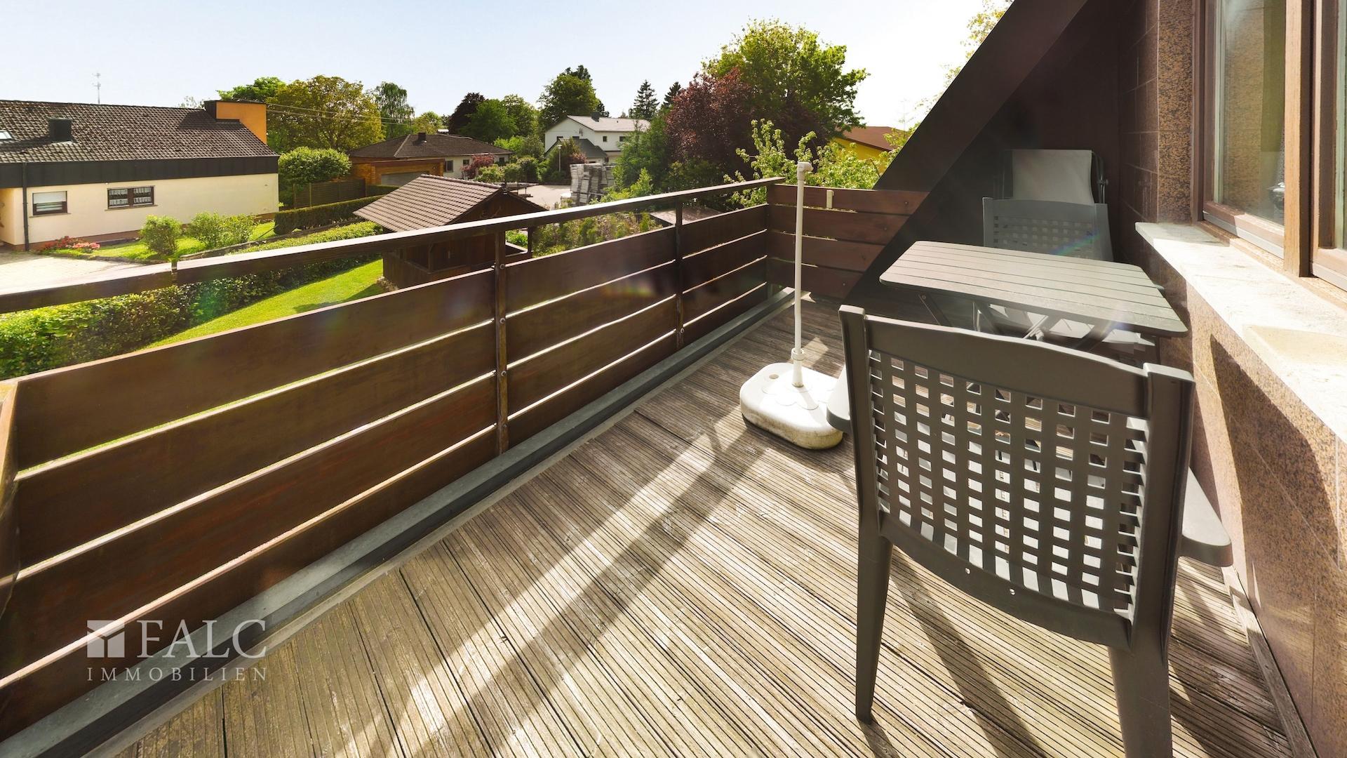 DG (W1) Balkon - Haus 2