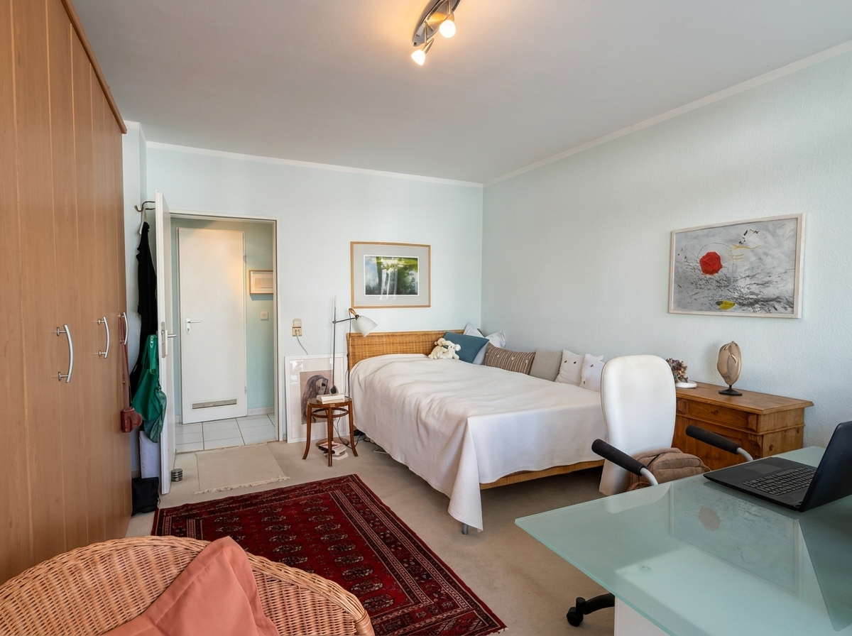 EG re. Schlafzimmer