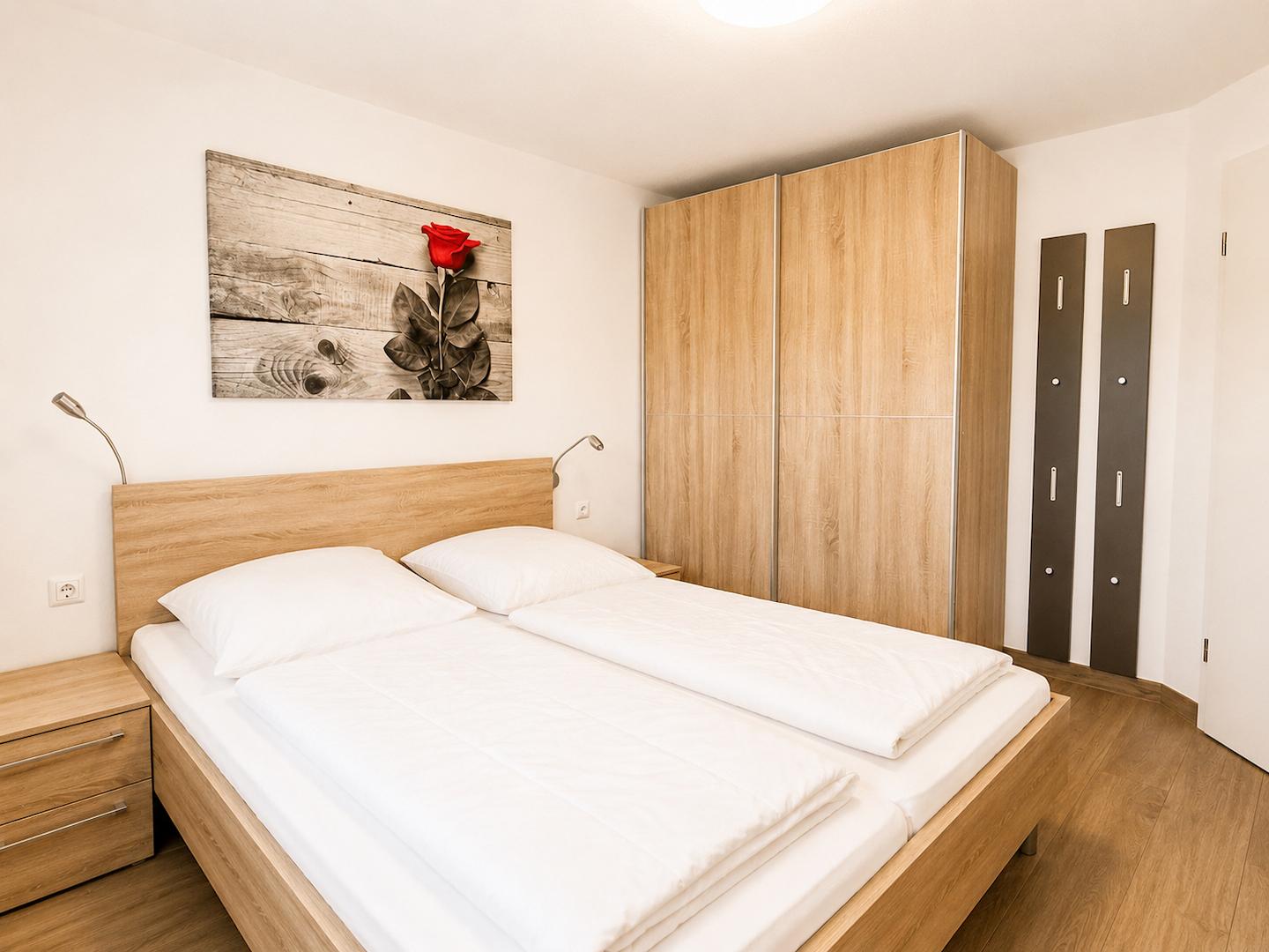 Schlafzimmer 2
