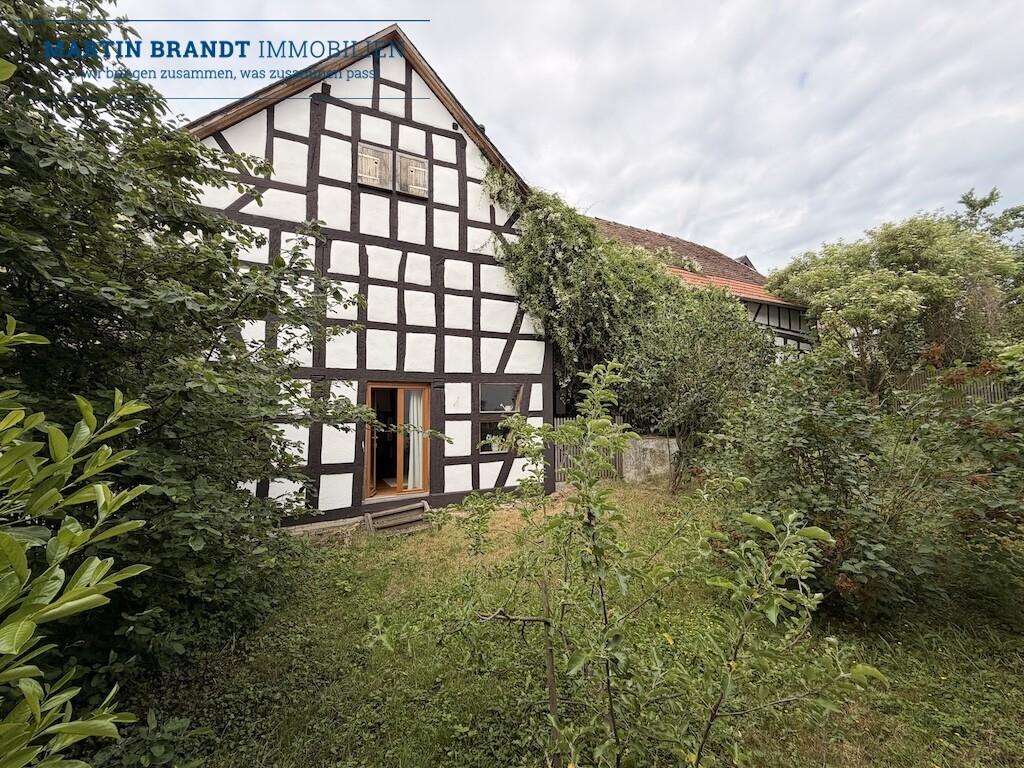 Fachwerkrückseite mit Garten