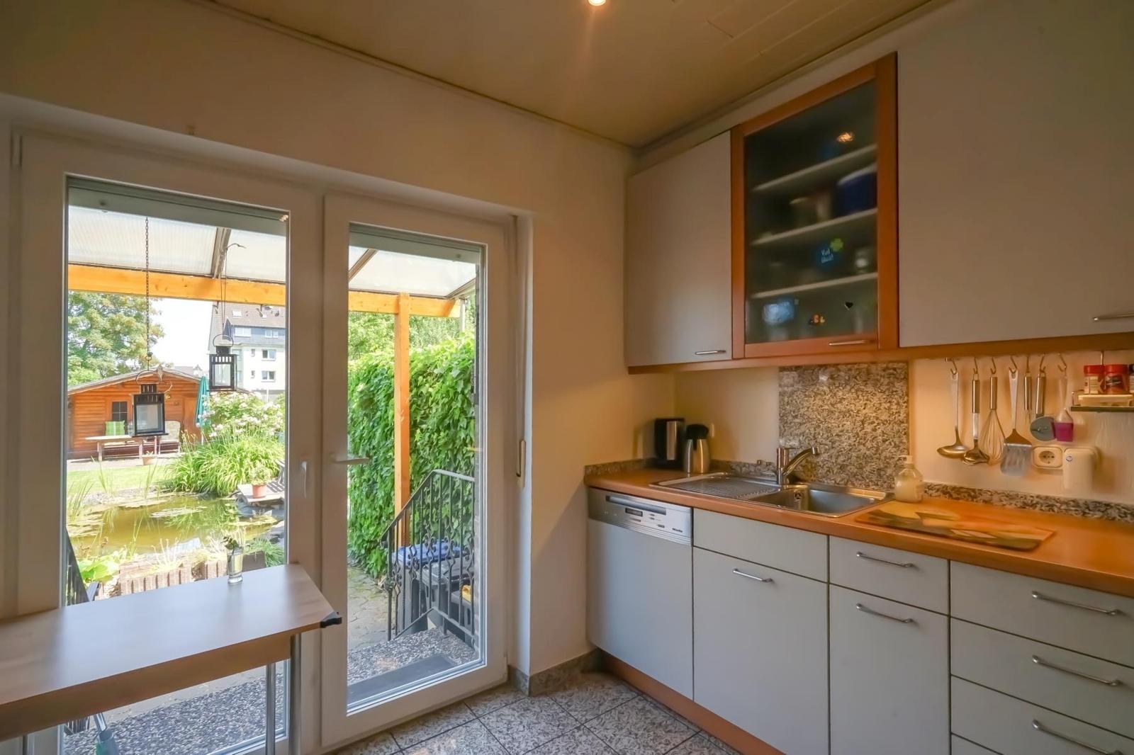 EG, Küche zum Garten 