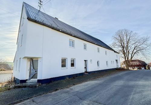 Straßenansicht