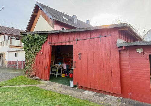 Ehem. Carport