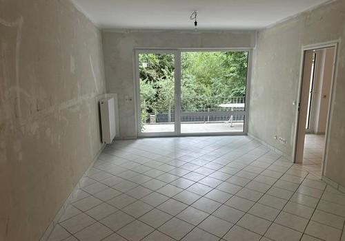 Wohnzimmer zum Fenster