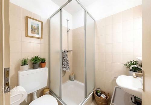 Badezimmer (Einrichtungsbeispiel)