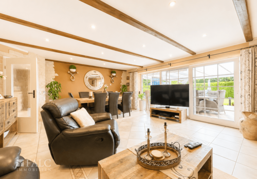 Wohnzimmer (2)