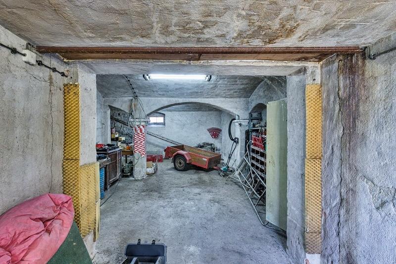 Garage im Anbau