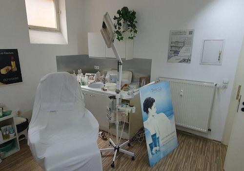 Behandlungsraum Foto 2