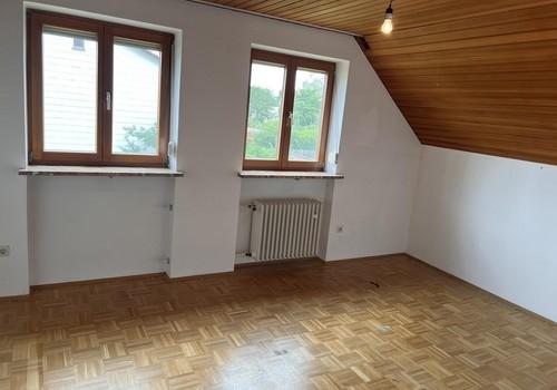 Zimmer 1 OG